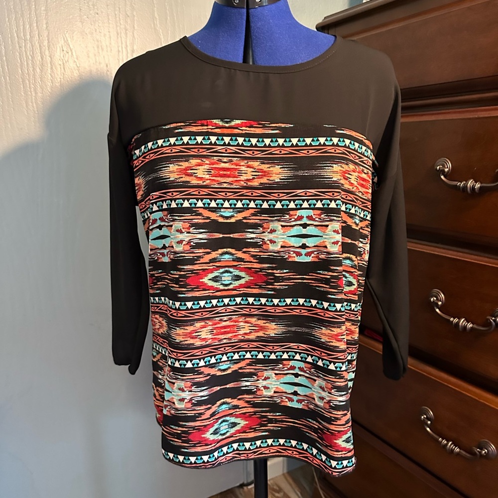 Absolute Angel 3/4 length sleeves, black/southwest pattern, listing as M